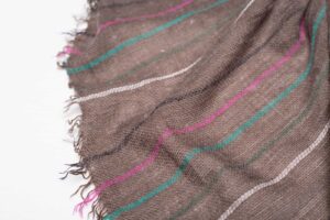 china yarn dye scarf supplier
